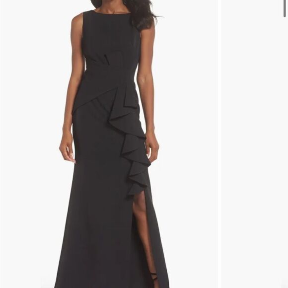 NWT Eliza J Ruffle Gown - Picture 1 of 7